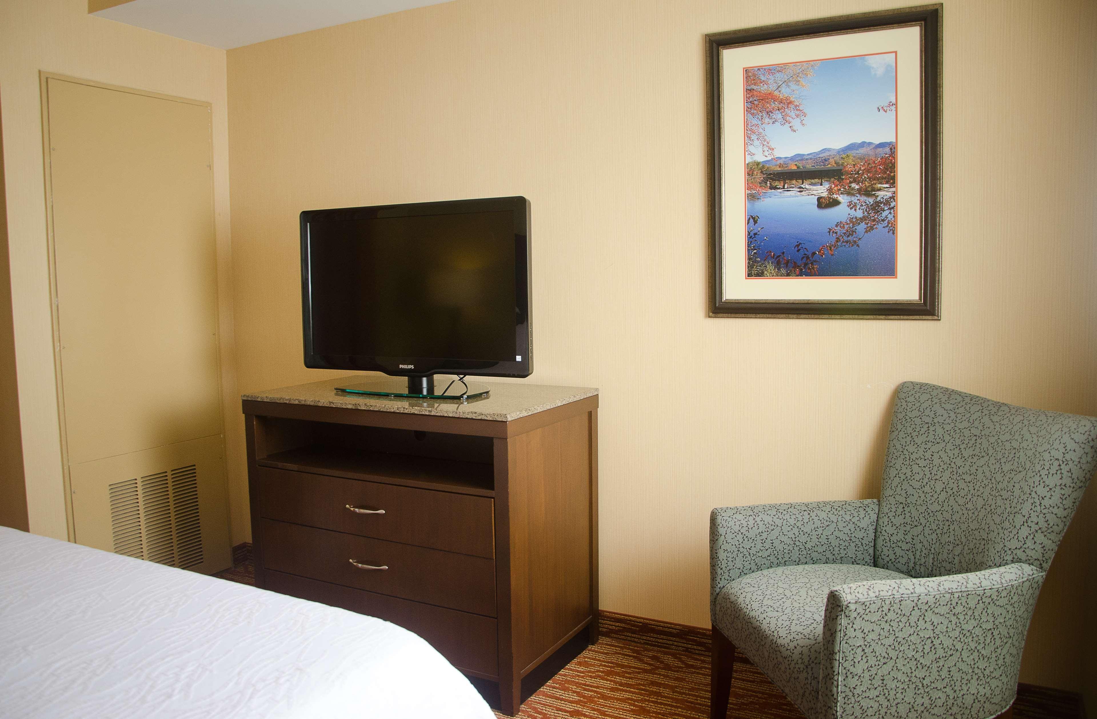 Hilton Garden Inn Watertown Extérieur photo