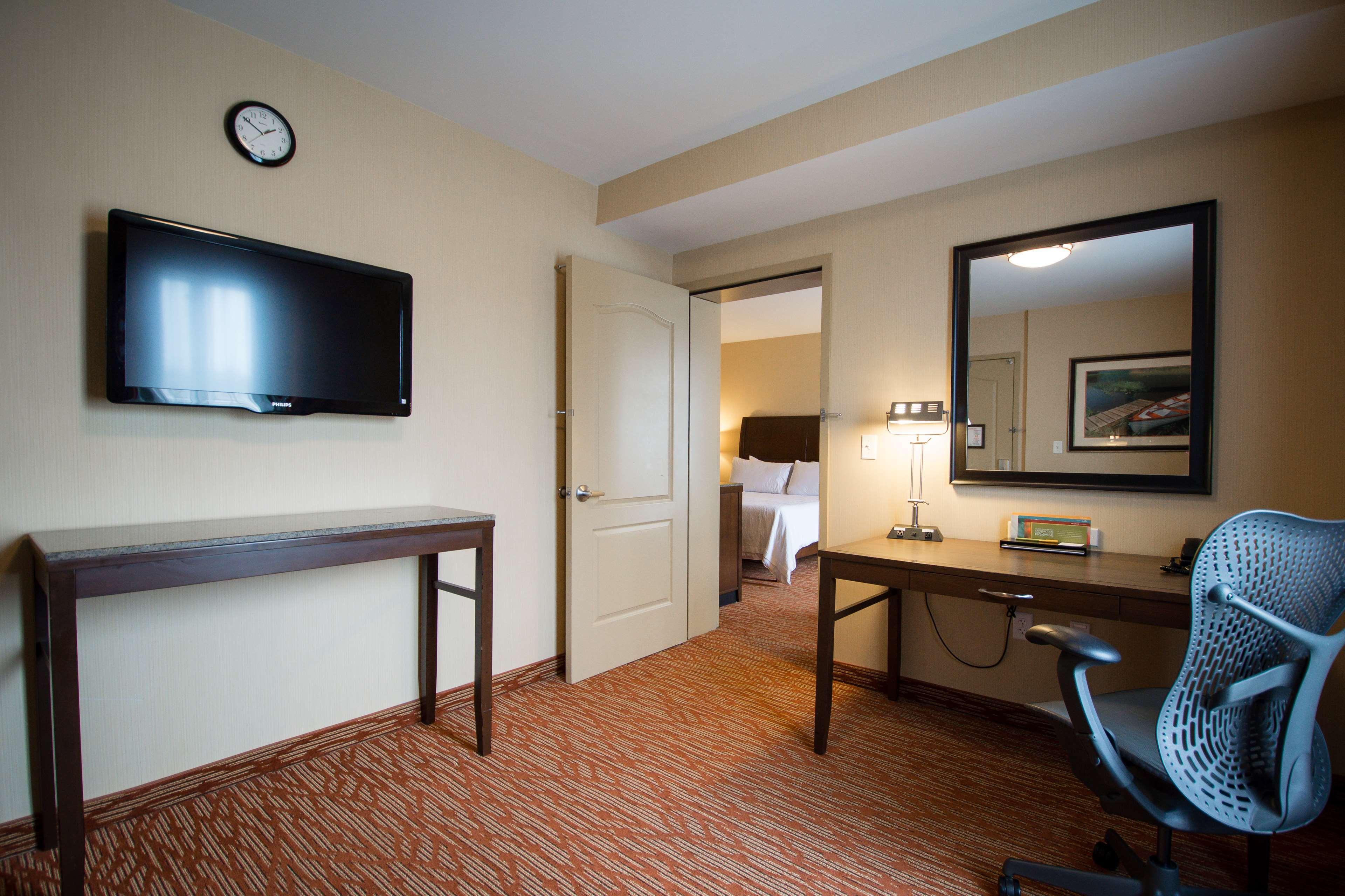 Hilton Garden Inn Watertown Extérieur photo