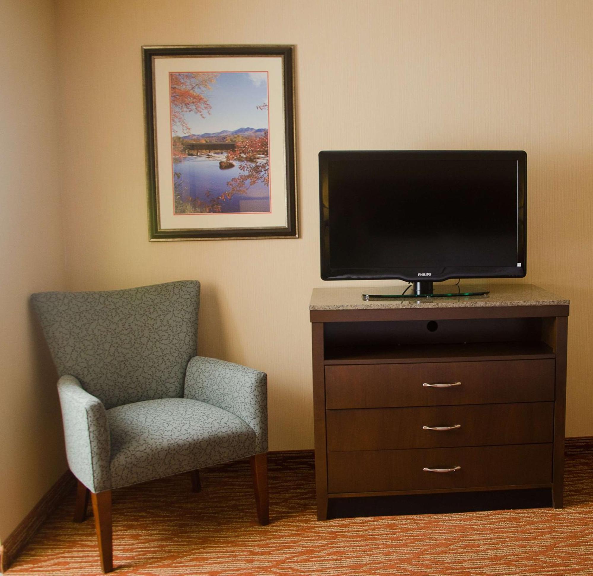 Hilton Garden Inn Watertown Extérieur photo
